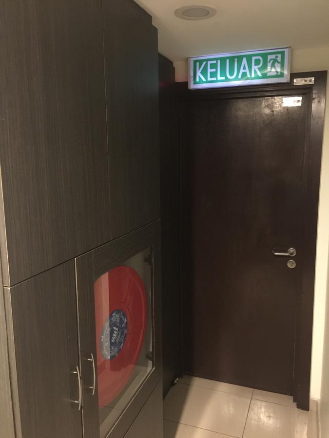 Premierz * Labuan